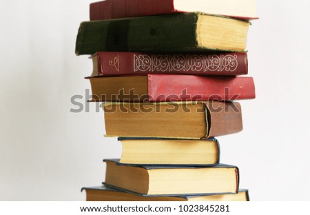 Color book shelf
