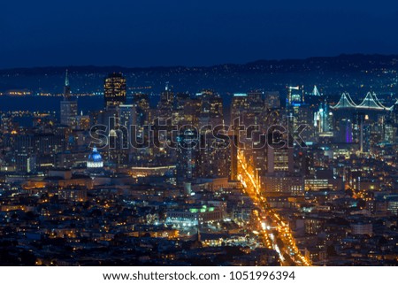 Panoramic view of San Francisco downtown from Twin Peaks.