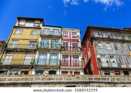 The colors of Ribeira, Porto