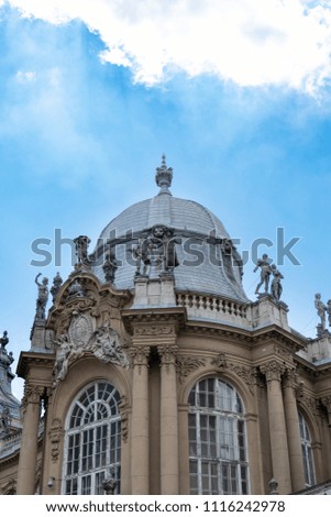 Architectural elements in Budapest