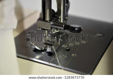 colored sewing thread and sewing machine