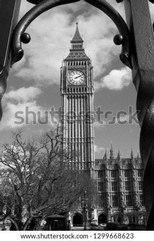 London England Black & White