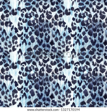 Watercolor abstract leopard pattern, white leopard skin