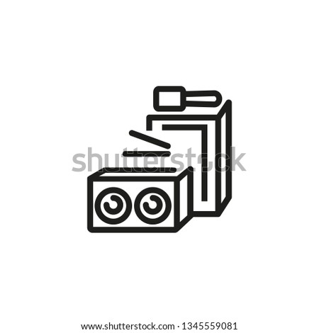 Event tech line icon. Speakers, concert, nightclub. Special event concept. Vector illustration can be used for topics like party, technology, entertainment