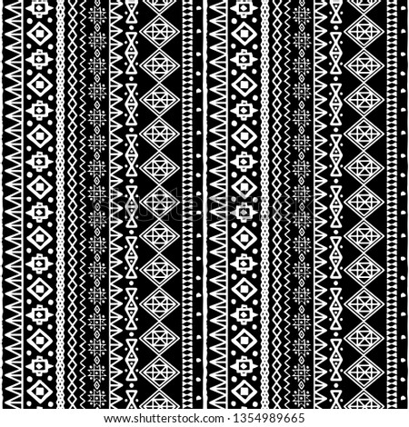 Tribal art, ethnic seamless pattern. Vintage background. Geometric print. Fabric design, wallpaper