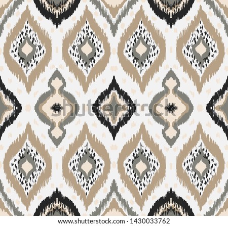 Ikat geometric folklore ornament with diamonds. Tribal ethnic vector texture. Seamless striped pattern in Aztec style. Folk embroidery. Indian, Scandinavian, Gypsy, Mexican, African rug. 