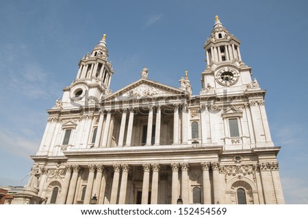 The St Paul's Cathedral in London