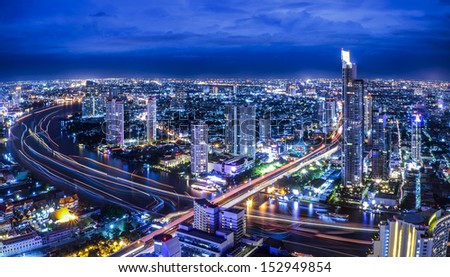 Bangkok at dusk with main river