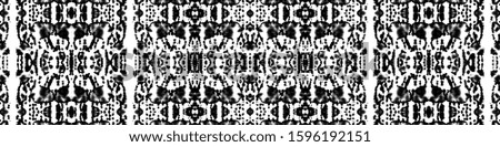 Geometrical Savannah Print. Dirty Abstract Drawing. Border. Hand Made Repeated Black-and-white Background. Seamless Geometric Animal Pattern. Aztec Rug Geometrical Artistic Dirty Painting.
