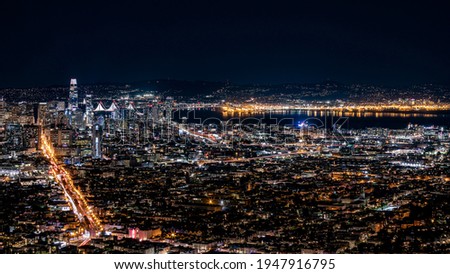 Night panorama of San Franciso downtown viewed from Twin Peaks Park.