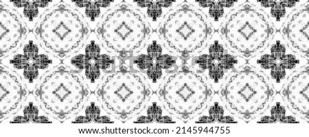 Simple Bohemian Pattern. Black Color Native Wavy Batik. Abstract Geo Batik. Ethnic Ikat Doodle Brush. Gray Colour Ink Scribble Texture. Seamless Ikat Doodle Repeat. Ethnic Stripe Ink Pattern.