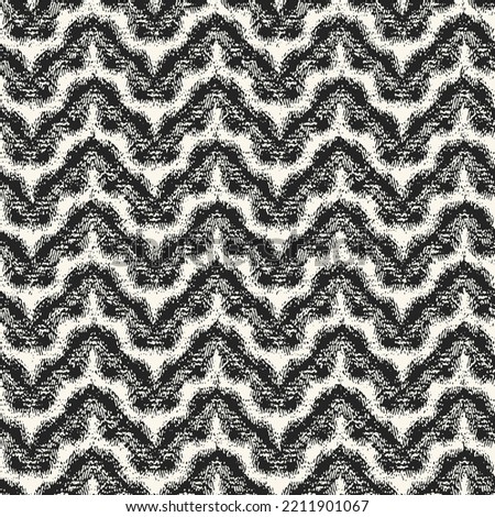 Monochrome Melange Knit Textured Chevron Pattern