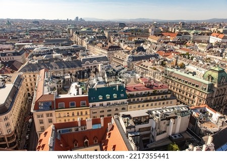 Overview of the sea of houses in the old town of Vienna