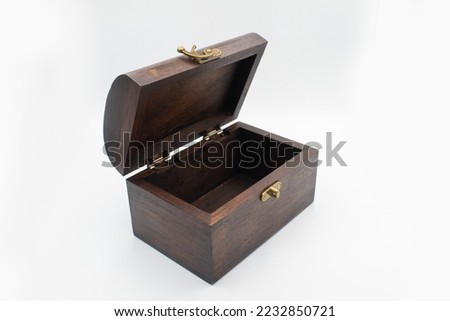 Wooden box Standard size open lid  side view latch lock isolate
