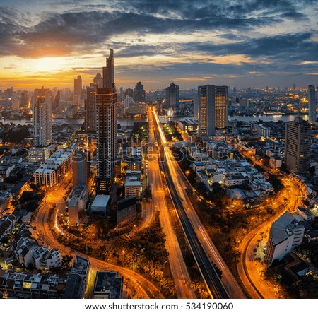 Cityscape of bangkok downtown in sunrise hours, Trident Bangkok.