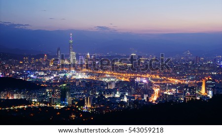 The beautiful view of Taipei city in the sunset 