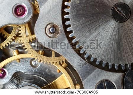 The clock mechanism close-up