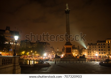 Trafalgar Square Statue at night