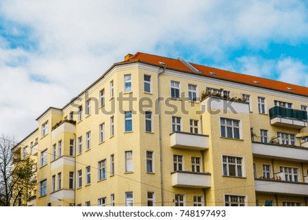 yellow corner building at berlin