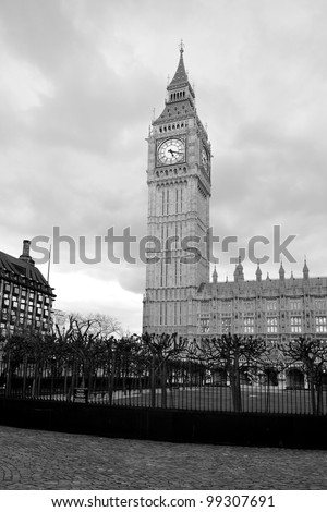 Big Ben and Parliament Houses, in black and white, taken in sunlight of early evening. London, United Kigdom, Great Britain.